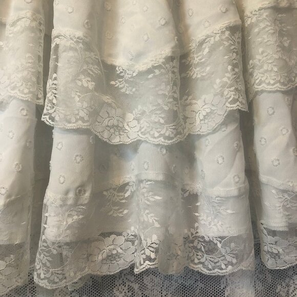 Romwe Fairycore Contrast Lace Tiered Ruffle Skirt White L Elastic Waist lined - Picture 2 of 5